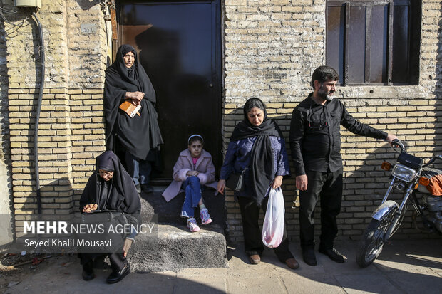 تشییع ۸ شهید گمنام دفاع مقدس در اهواز