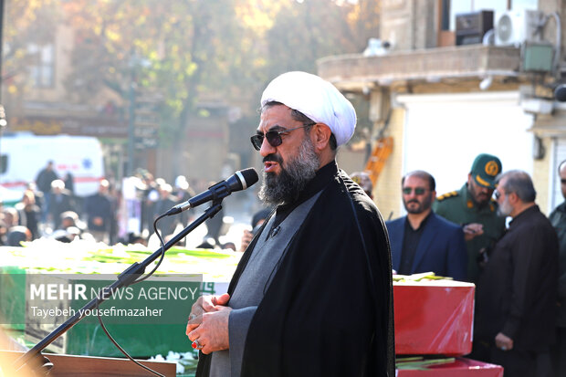 تشییع شهدای گمنام در همدان