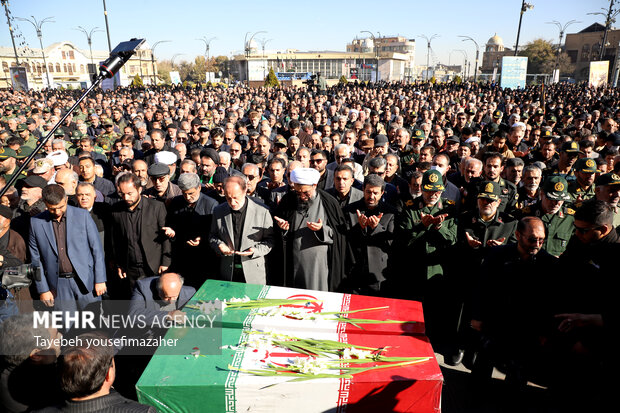 تشییع شهدای گمنام در همدان