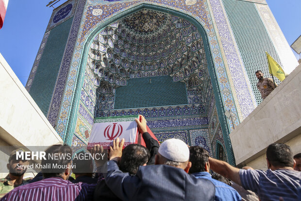 تشییع ۸ شهید گمنام دفاع مقدس در اهواز