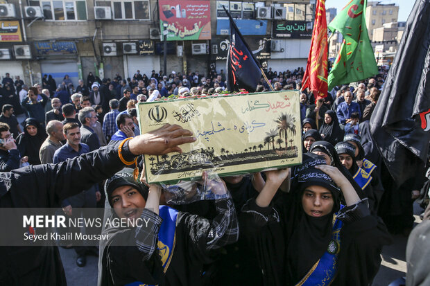 تشییع ۸ شهید گمنام دفاع مقدس در اهواز