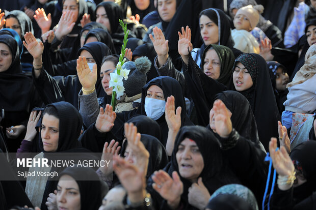 تشییع و تدفین شهید گمنام در همدان