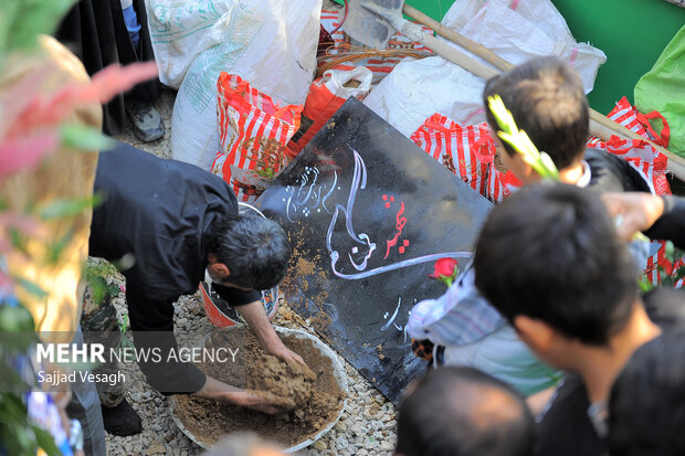 تشییع و تدفین شهید گمنام در همدان