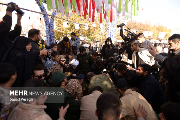 تشییع و تدفین شهید گمنام در همدان
