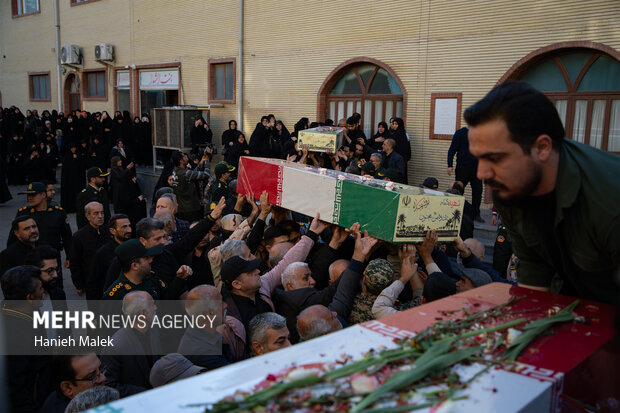 مراسم تشییع ۵ شهید گمنام گرگان