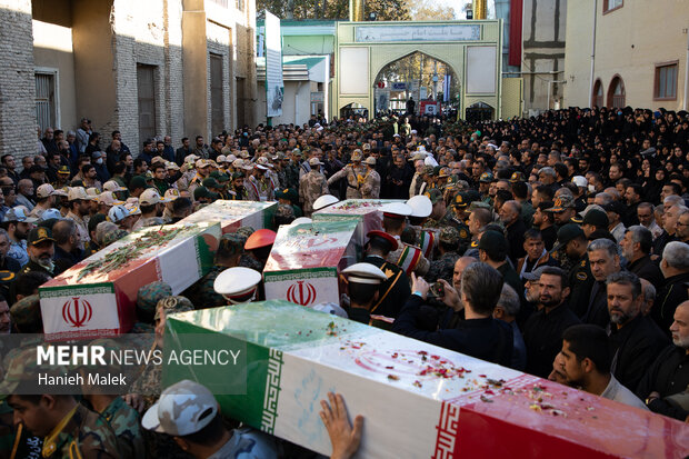 مراسم تشییع ۵ شهید گمنام گرگان