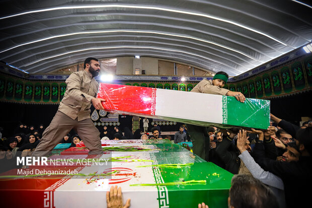 مراسم تشییع پیکر مطهر «شهدای خوشنام» در یزد