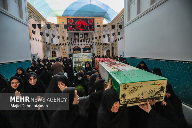 مراسم تشییع پیکر مطهر «شهدای خوشنام» در یزد