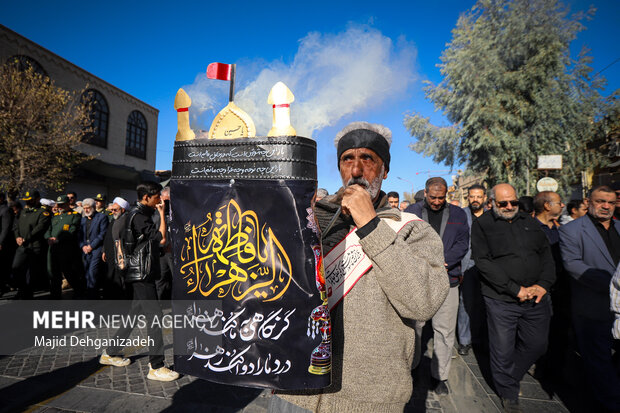 مراسم تشییع پیکر مطهر «شهدای خوشنام» در یزد