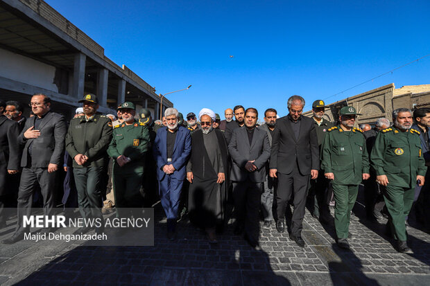 مراسم تشییع پیکر مطهر «شهدای خوشنام» در یزد