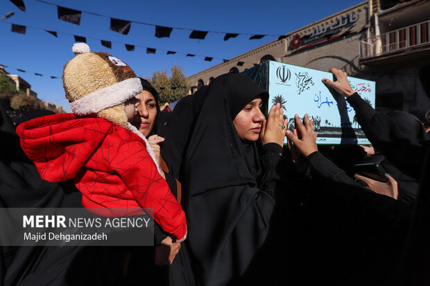 مراسم تشییع پیکر مطهر «شهدای خوشنام» در یزد