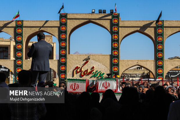 مراسم تشییع پیکر مطهر «شهدای خوشنام» در یزد