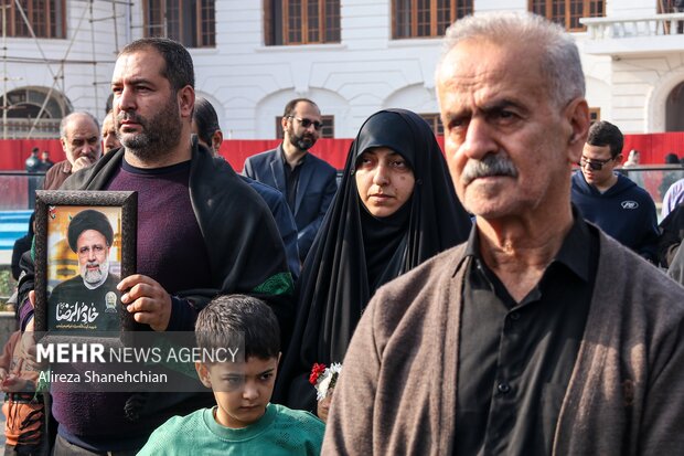 میزبانی پرشکوه گیلانیان از هفت شهید گمنام در اجتماع بزرگ فاطمیون رشت