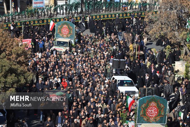 برگزاری آیین تشییع شهدای گمنام در اراک