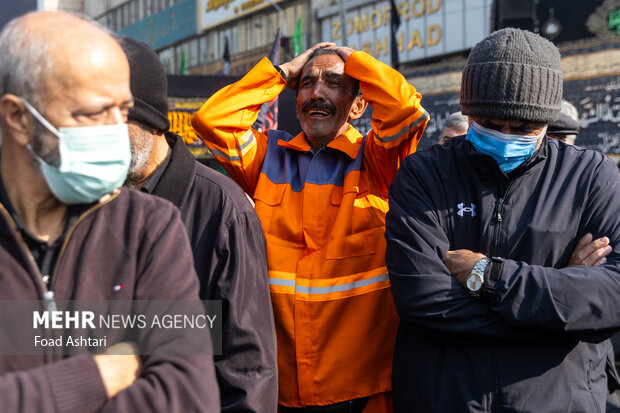 مراسم عزاداری شهادت حضرت زهرا (س) در میدان هفتم تیر