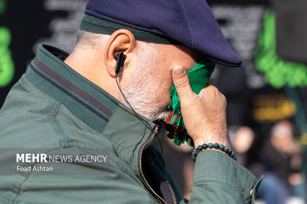 مراسم عزاداری شهادت حضرت زهرا (س) در میدان هفتم تیر