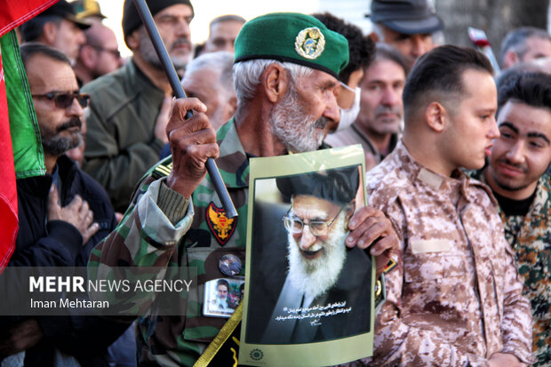 کرمانشاه در بدرقه هفت ستاره بی‌نشان