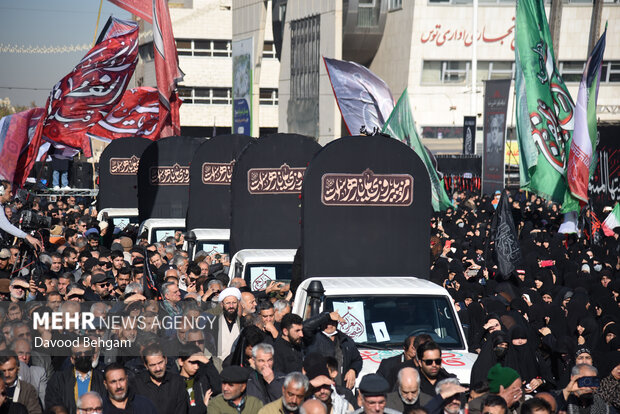 مراسم تشییع پیکر شهدای گمنام دفاع مقدس در مشهد