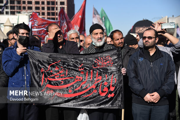 مراسم تشییع پیکر شهدای گمنام دفاع مقدس در مشهد