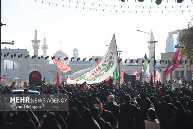 مراسم تشییع پیکر شهدای گمنام دفاع مقدس در مشهد