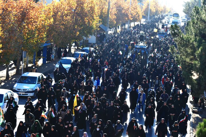 تشییع شهدای خوش‌نام بر دستان عزاداران فاطمی در یاسوج