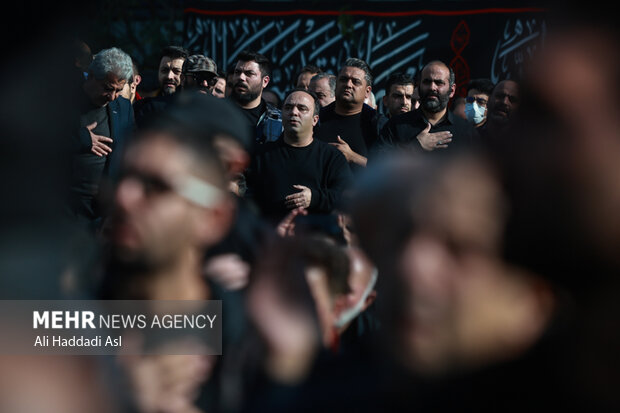 مراسم عزاداری شهادت حضرت زهرا (س) در میدان جهاد