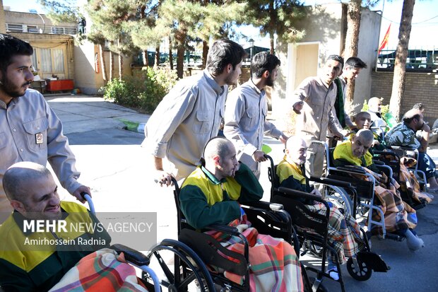 خاکسپاری پیکر پاک شهید گمنام در بیرجند