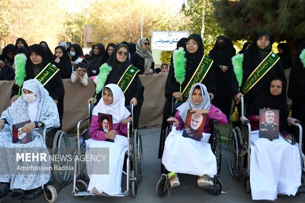 خاکسپاری پیکر پاک شهید گمنام در بیرجند