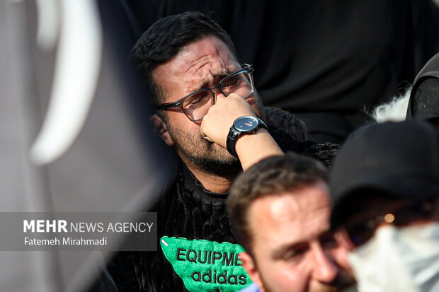 مراسم عزاداری شهادت حضرت زهرا (س) در میدان نبوت