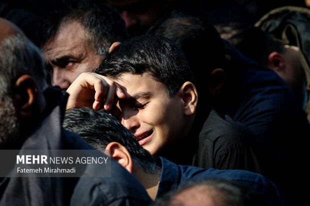 مراسم عزاداری شهادت حضرت زهرا (س) در میدان نبوت