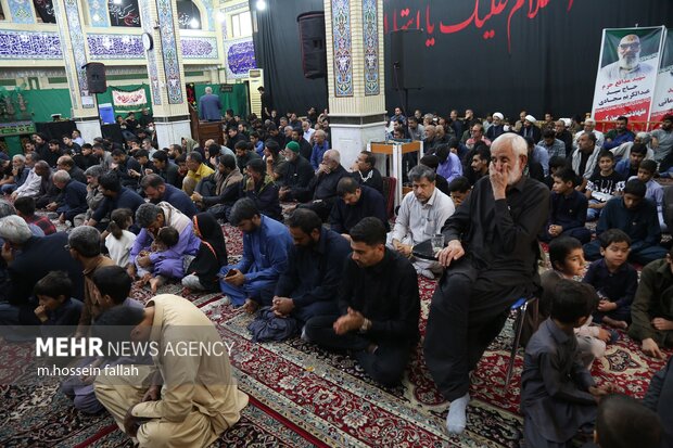 مراسم عزاداری ظهر شهادت حضرت فاطمه(س) در ایرانشهر
