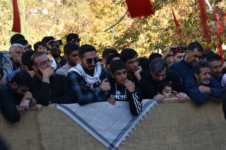 تدفین شهید خوشنام در دانشگاه فرهنگیان یاسوج