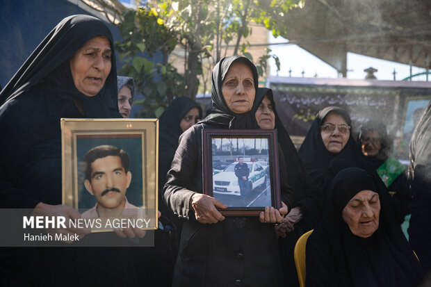 تدفین شهید گمنام در روستای آهنگر محله گرگان