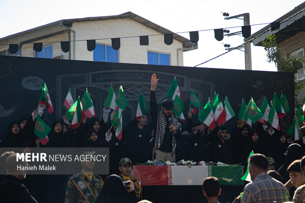 تدفین شهید گمنام در روستای آهنگر محله گرگان