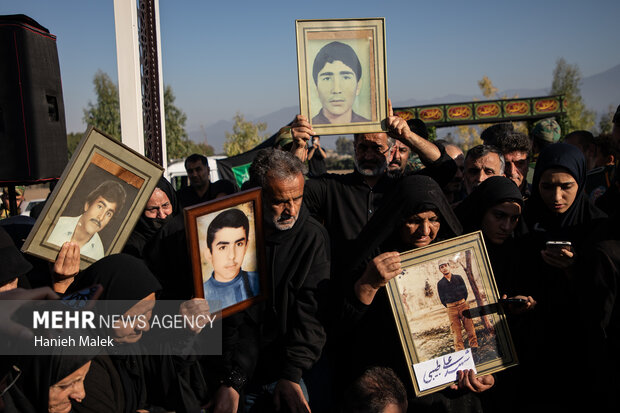 تدفین شهید گمنام در روستای آهنگر محله گرگان