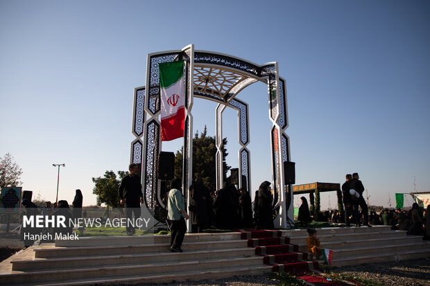 تدفین شهید گمنام در روستای آهنگر محله گرگان