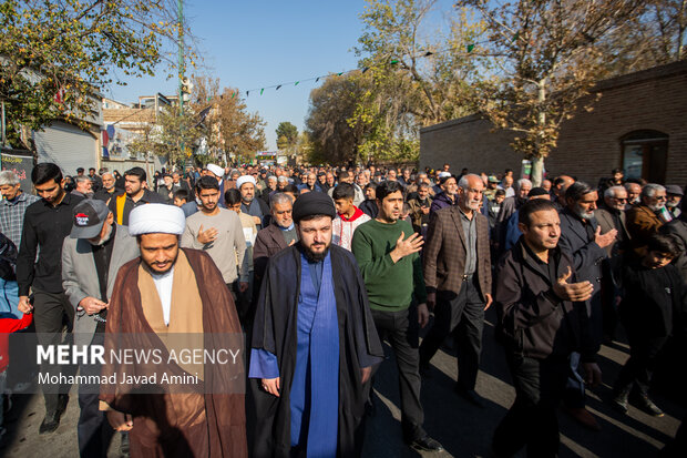 تشییع پیکر شهدای گمنام دفاع مقدس در قزوین