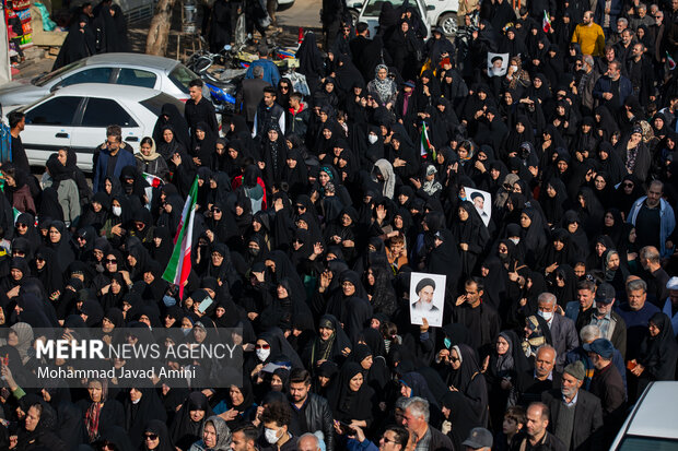 تشییع پیکر شهدای گمنام دفاع مقدس در قزوین