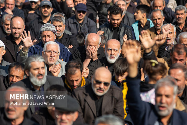 تشییع پیکر شهدای گمنام دفاع مقدس در قزوین