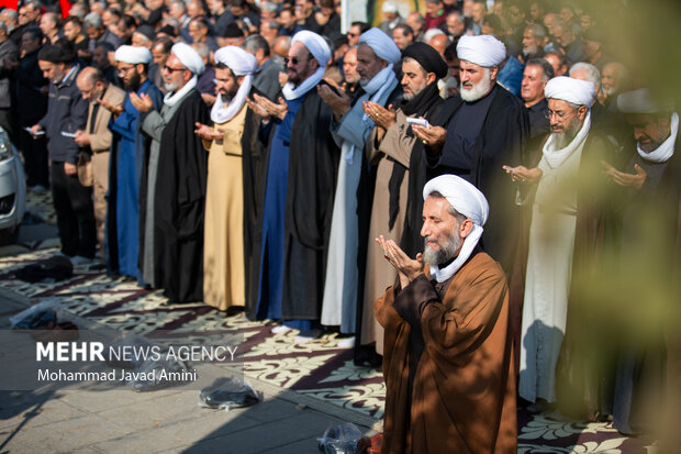 تشییع پیکر شهدای گمنام دفاع مقدس در قزوین