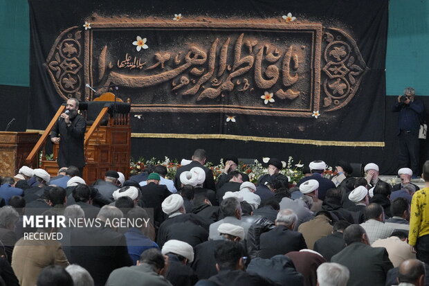 مراسم عزاداری شهادت حضرت زهرا (س) در بهشت حضرت زهرا (س)