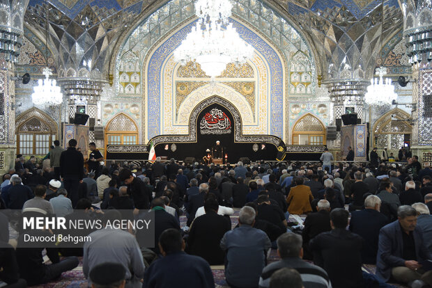 مراسم شام شهادت حضرت فاطمه زهرا(س) در حرم رضوی
