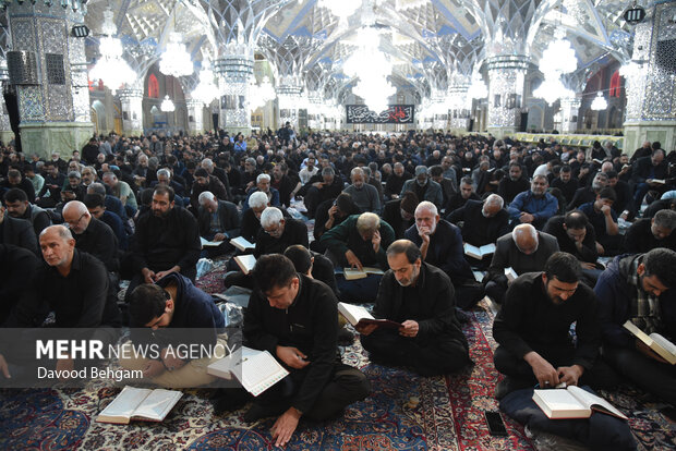 مراسم شام شهادت حضرت فاطمه زهرا(س) در حرم رضوی