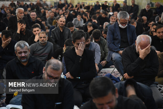 مراسم شام شهادت حضرت فاطمه زهرا(س) در حرم رضوی