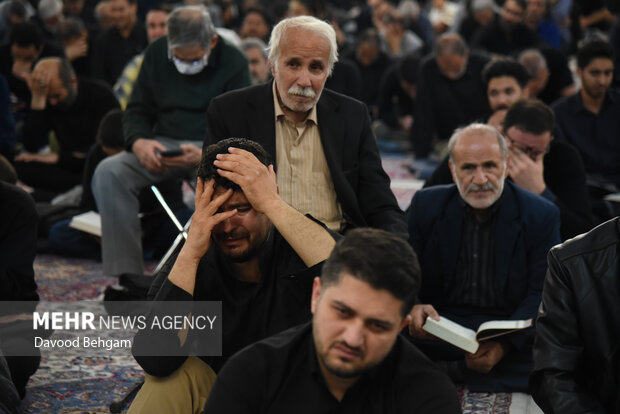 مراسم شام شهادت حضرت فاطمه زهرا(س) در حرم رضوی