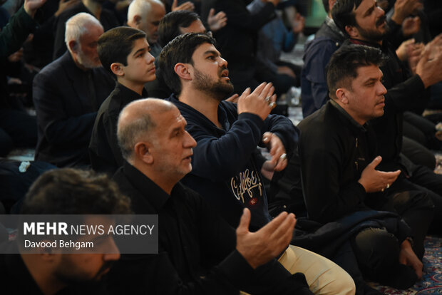 مراسم شام شهادت حضرت فاطمه زهرا(س) در حرم رضوی