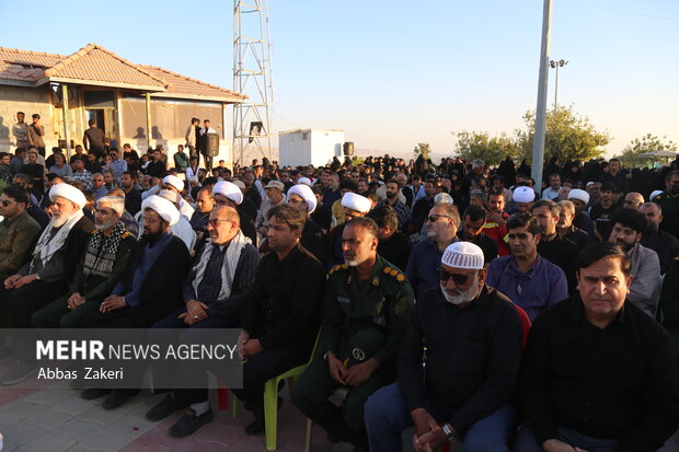 تشییع و تدفین شهید گمنام در میناب