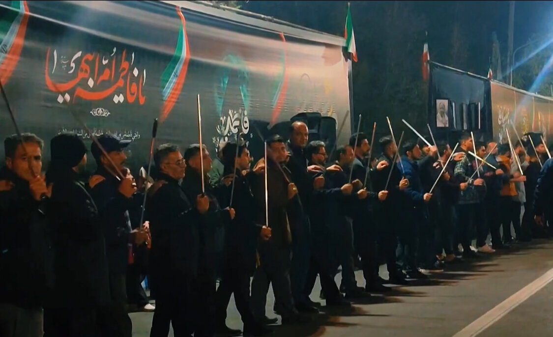 آیین عزاداری شاه حسین گویان در شب شهادت حضرت زهرا(س) در ارومیه