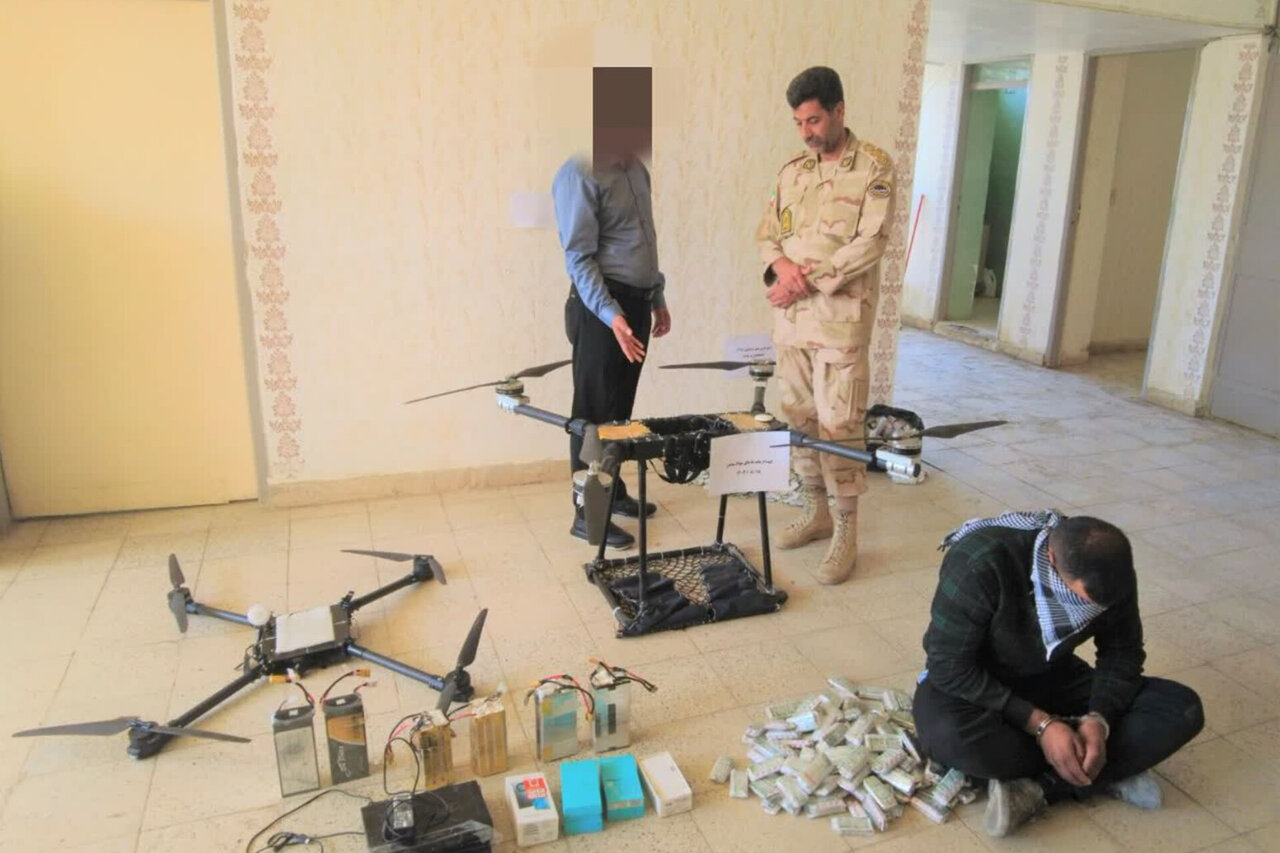 شجاع:باند بین المللی قاچاق مواد مخدر در هنگ سرخس منهدم شد