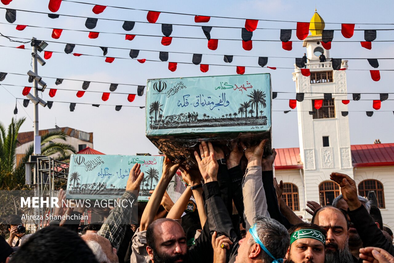 تشییع پیکر شهدای گمنام دفاع مقدس در رشت تشییع پیکر شهدای گمنام دفاع مقدس در رشت